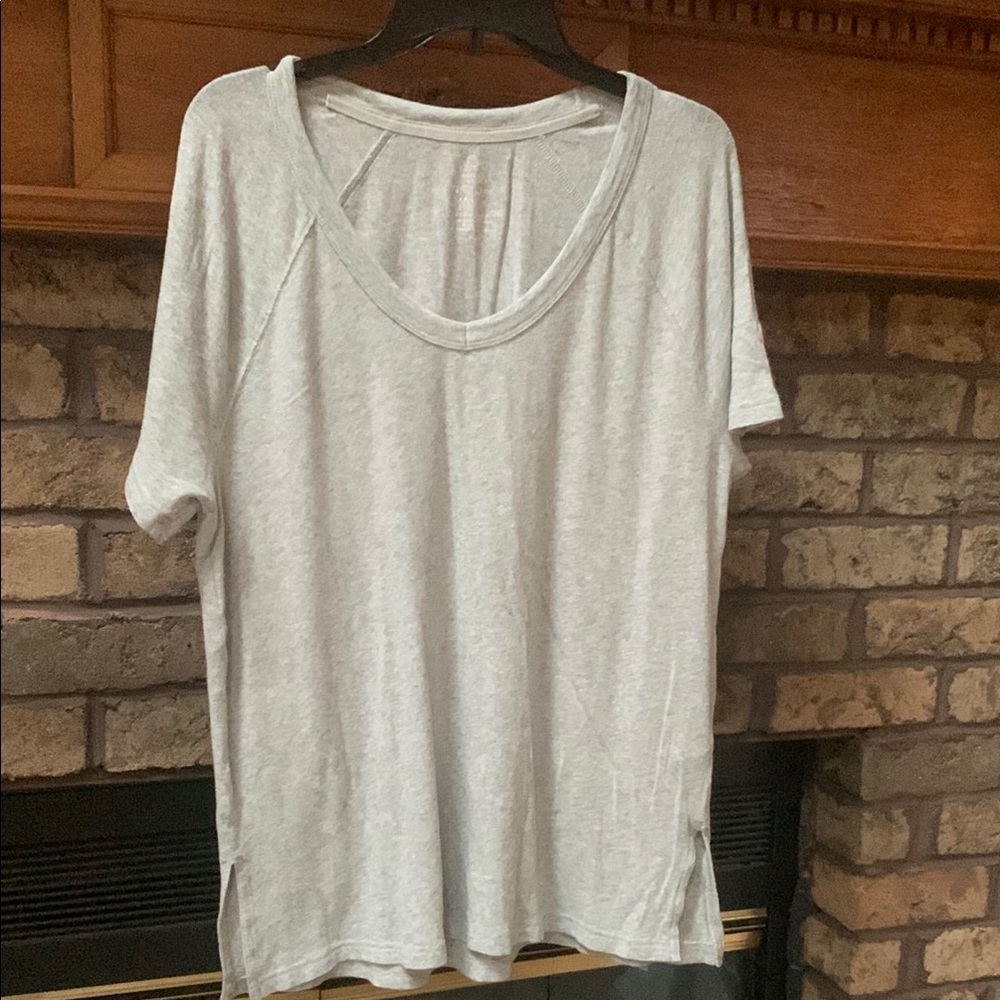 Aerie heather grey size xs offline soft tee guc!